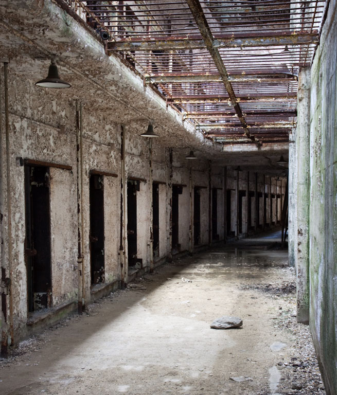 ES Penitentiary 3